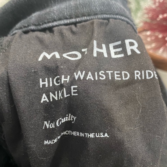 Black Mother Denim Jeans - Picture 13 of 13